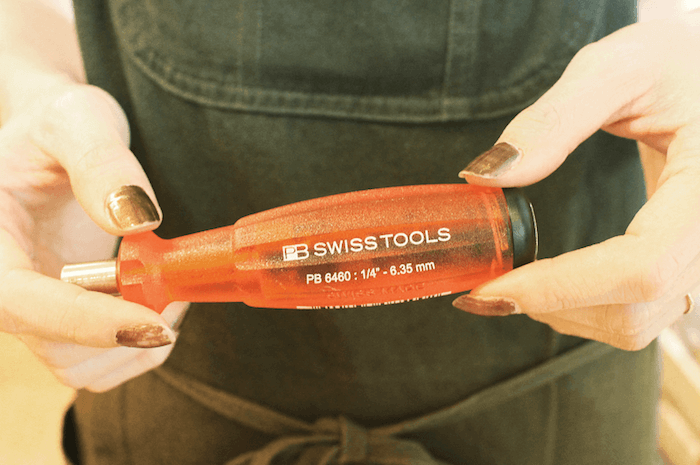 効率的で信頼性のあるPB SWISS TOOLS E6-990ビットセット 多機能で