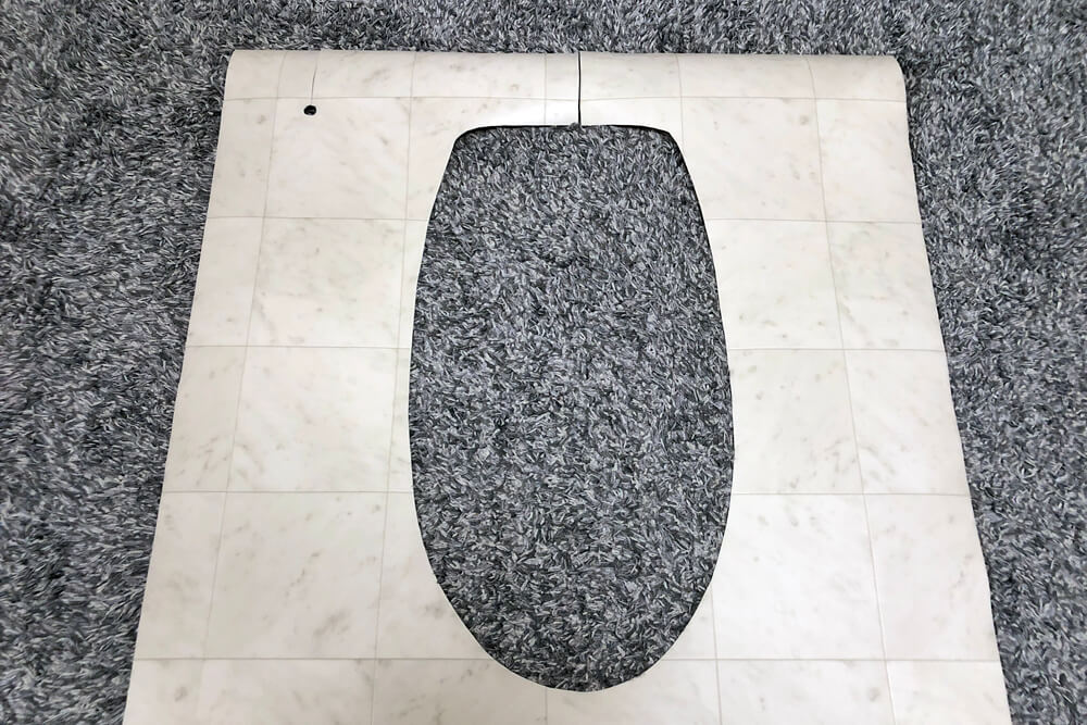 トイレ　クッションフロア　貼り換え　DIY
