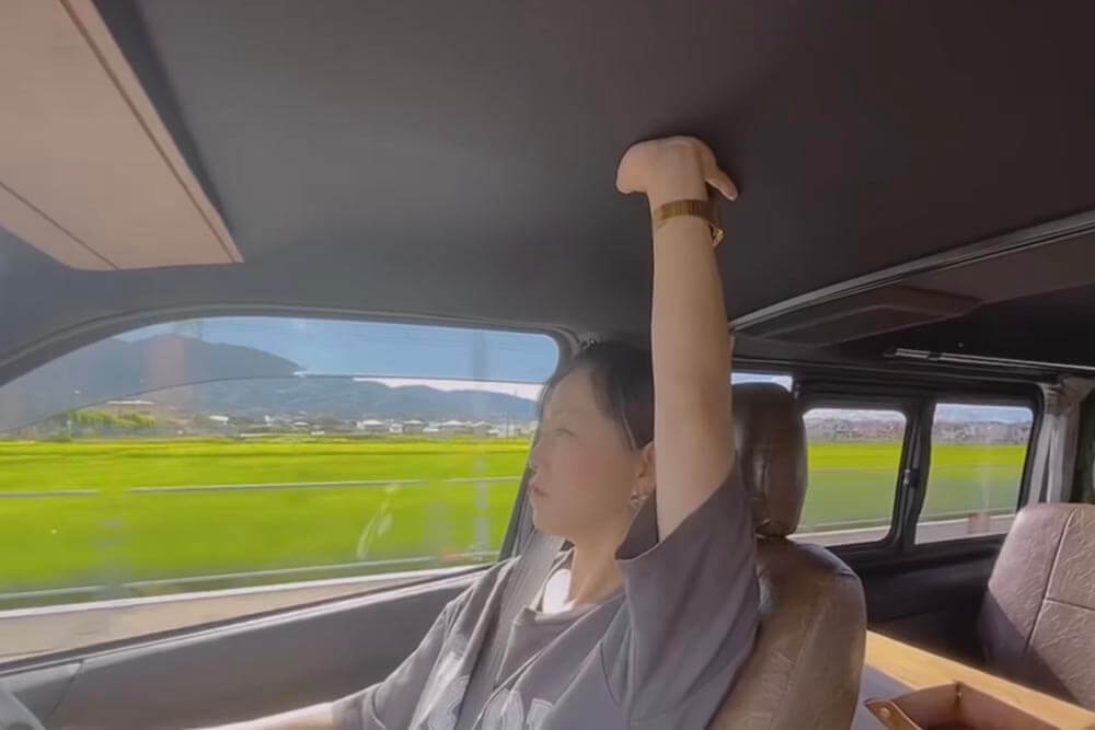 Diy用グラスウール Chikusy チクシー を使ってハイエースを断熱材カスタムしたら車内が快適すぎてヤバかったよ Makit メキット By Diy Factory